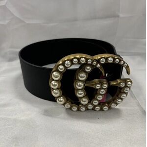 Gucci Black Leather Belt with Pearl-Studded Gold Double G Buckle